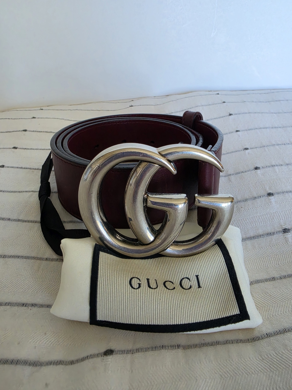 Gucci Marmont Double G Leather Belt in Burgundy